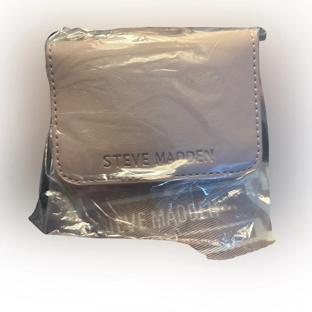 Steve Madden Canvas Crossbody Tote Set – NWT, Logo Strap + Bonus Pouch - Picture 4 of 6